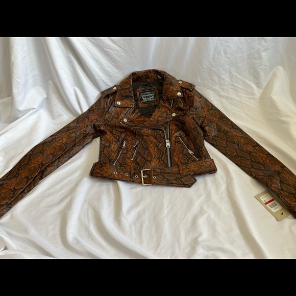 🧡HP🧡Levi’s Faux Leather Snake Belted Motorcycle Jacket - Picture 2 of 4